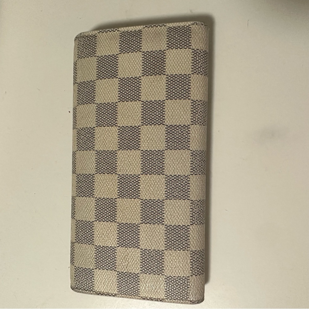 Louis Vuitton Azure Wallet - Picture 9 of 10